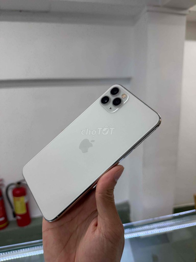 Apple iPhone 11 Pro Max 256GB Белый б/у