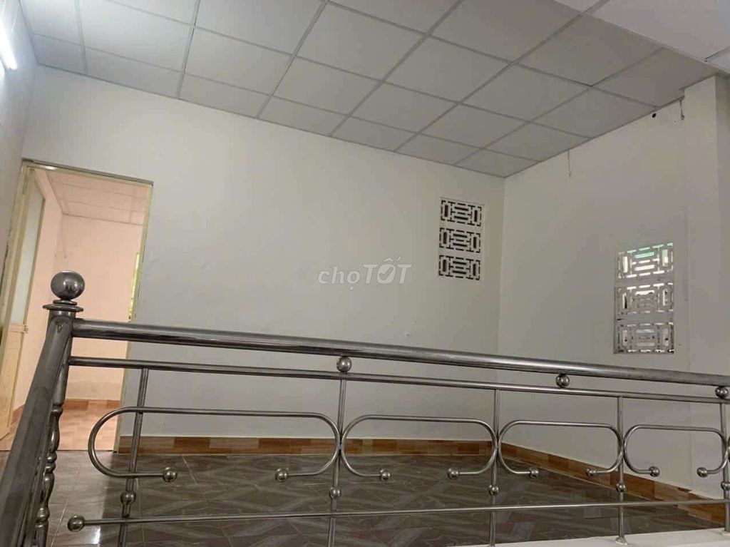 Фото 2: 🛑 СДАЁТСЯ ДОМ ЦЕЛИКОМ: УЛИЦА ФЫОК ЧЫОНГ 16 - 3 КОМНАТЫ - 7,5 МЛН