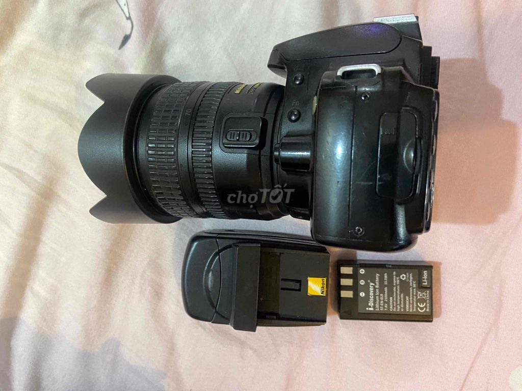Фото 2: Фотоаппарат Nikon D60 с объективом 18-70mm черный