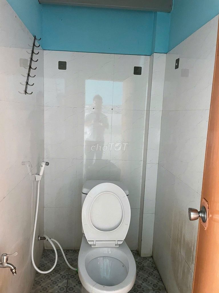 Фото 3: СОБСТВЕННИК ПРОДАЁТ ДОМ 1 ЭТАЖ, ПЕРЕУЛОК ДЛЯ АВТО НА УЛИЦЕ ХО ВАН ЛОНГ