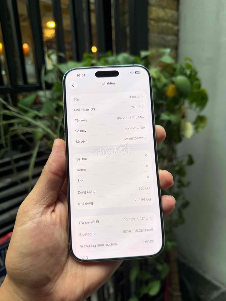 Фото 2: iPhone 16 Pro Max 256GB VNA Белый P91%