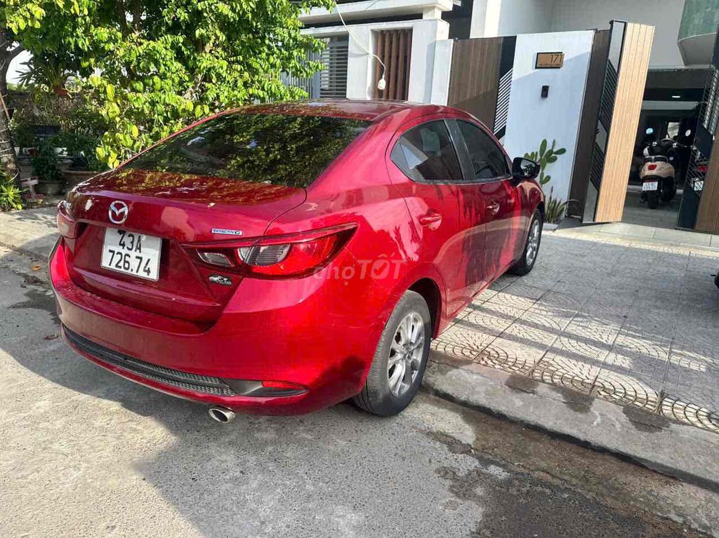 Mazda 2 AT 2022 Красный - Автомат