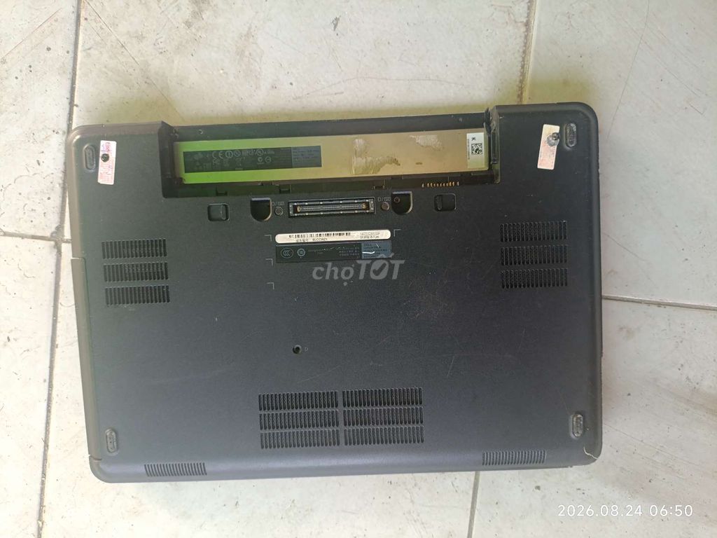 Фото 3: Dell e5440 hư