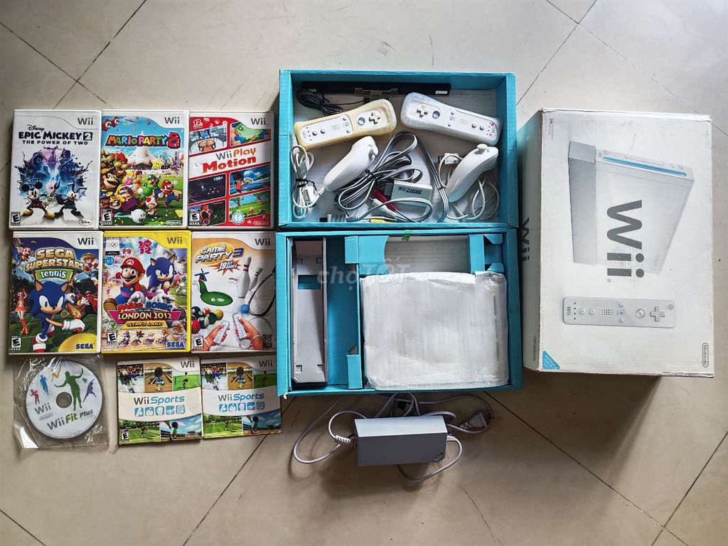 Фото 2: Игровая приставка Nintendo Wii