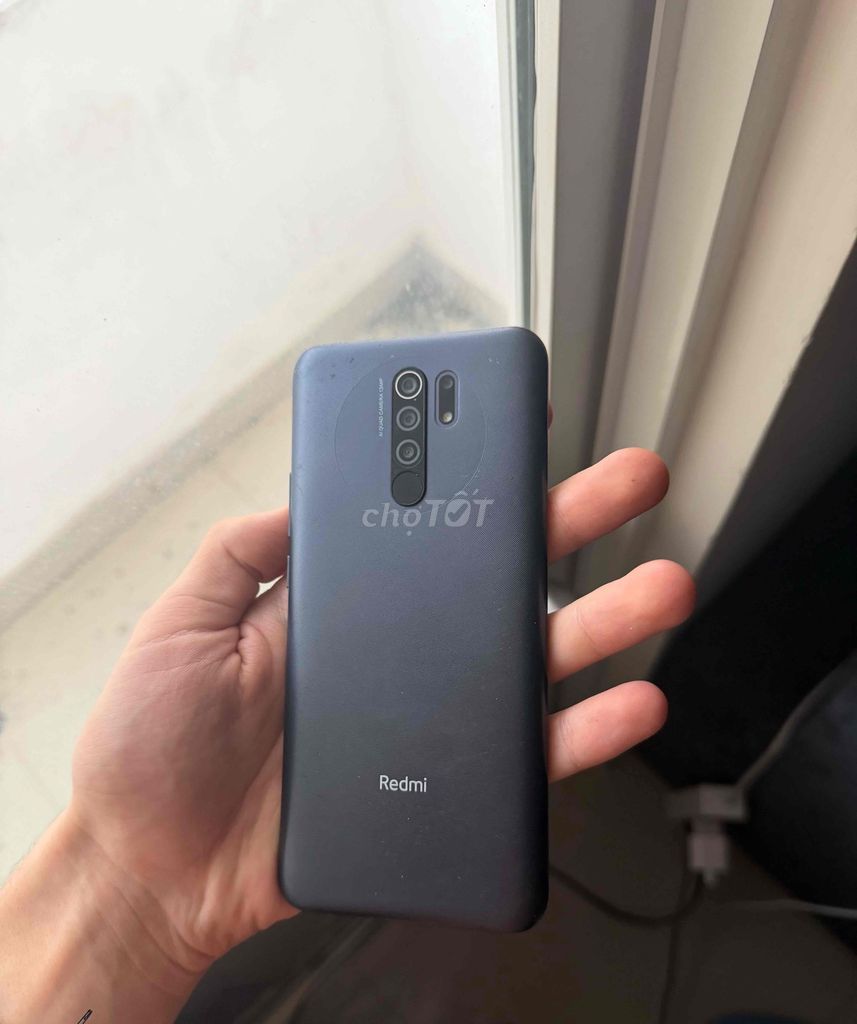 Xiaomi Redmi 9 Серый, мощный аккумулятор, отличное качество