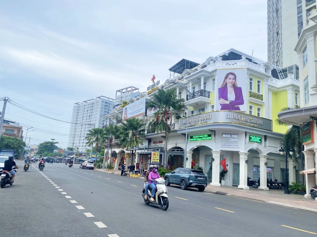 Фото 2: Сдается в аренду дом на улице для бизнеса 5x17, фасад Tạ Quang Bửu, Q8. Хорошее место для бизнеса