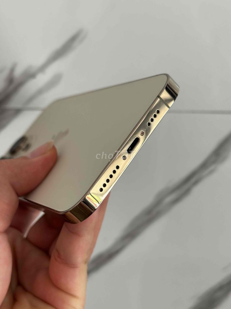 Фото 3: Apple iPhone 14 Pro Max 256GB Vàng 99% keng