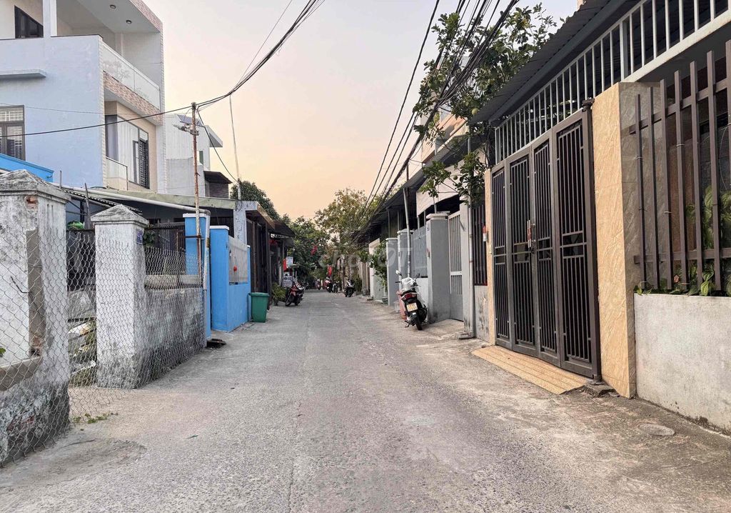 Фото 2: Продажа участка 2 mặt kiệt, ô tô 5m, đường Trần Hoành, cách đường chính khoảng 100m