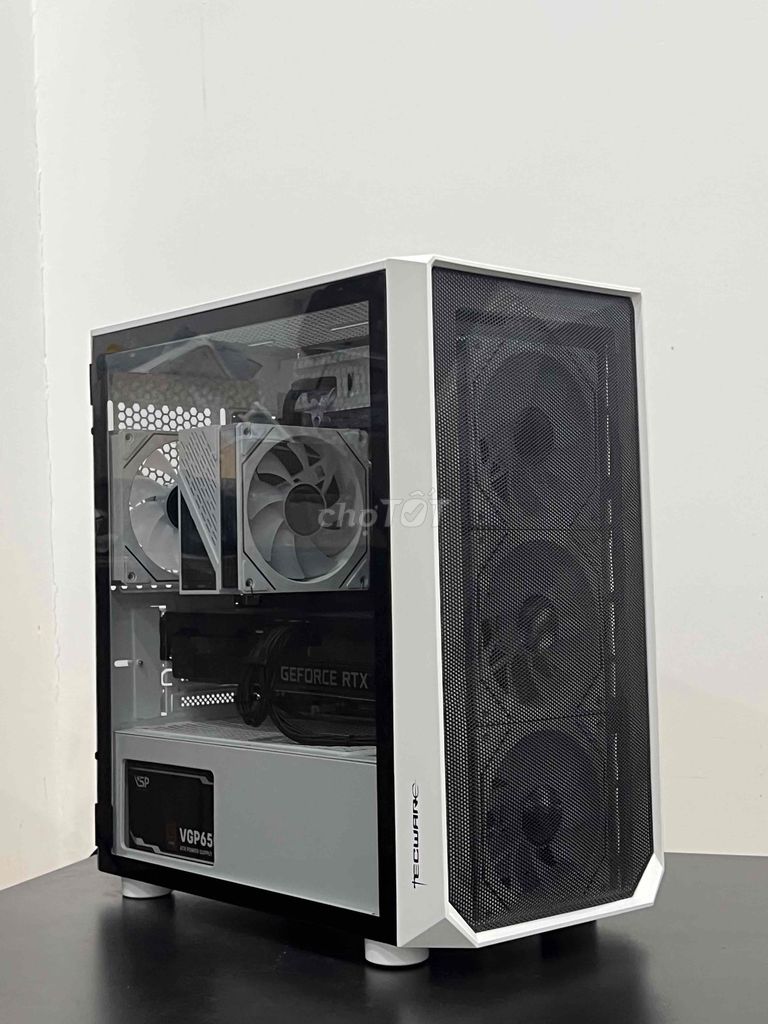 RTX 2070 8gb , 14600k 16/256GB