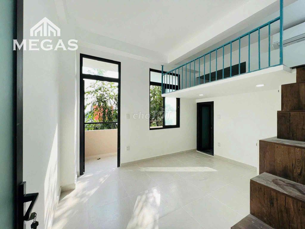 Дуплекс-квартира 30 м², рядом с Университетом промышленности и торговли — Чыонгтинь, с полной мебелью