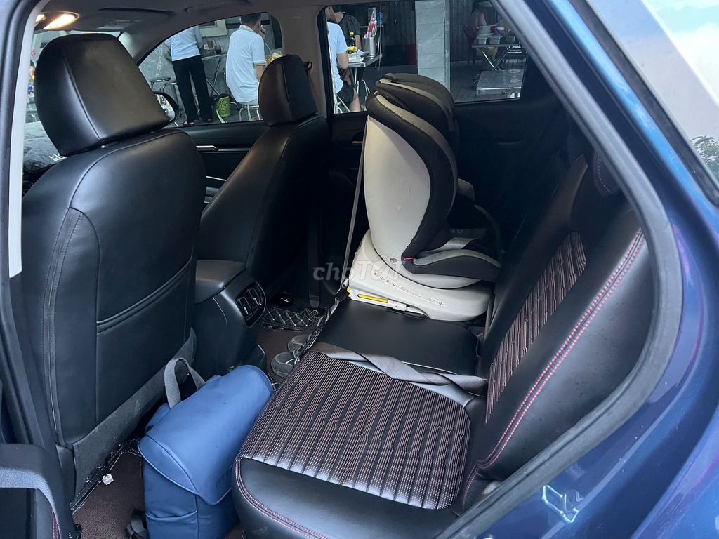 Фото 2: Kia Sonet Premium 2023 Синий