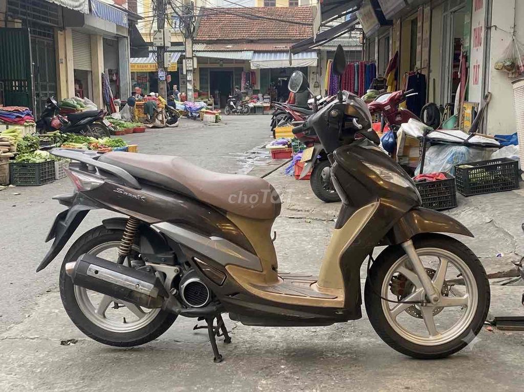 Фото 3: SYM Shark 125 2011 Nâu Vàng Xám