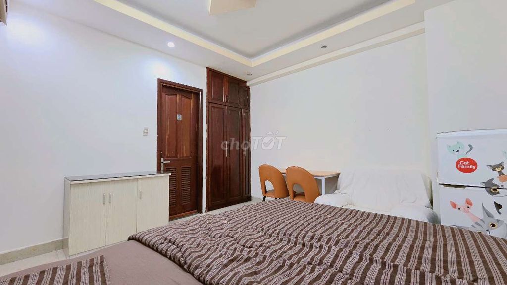Полностью меблированная комната 28м², первый этаж, рядом с Hàng Xanh !!!