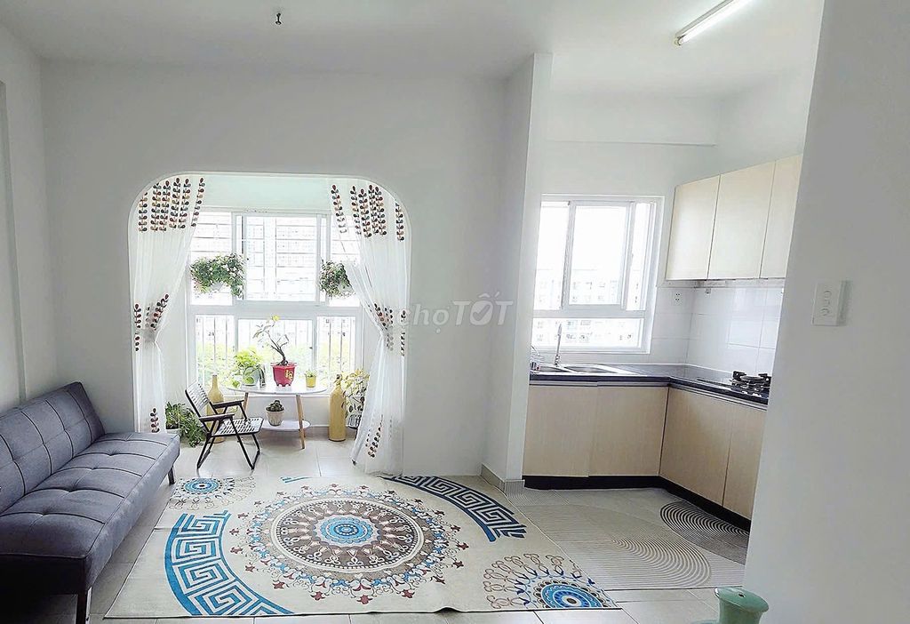 СРОЧНО ПРОДАЁТСЯ VIP-КВАРТИРА С БАЛКОНОМ 2 СПАЛЬНИ, 1 САНУЗЕЛ, EHOME 3, 7 ЭТАЖ, ХОРОШАЯ ЦЕНА 2,350 МЛРД