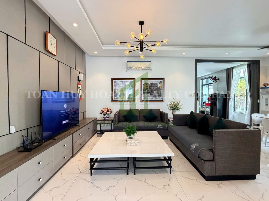 Вилла Euro Village Дананг | 250м² | 3 этажа | 4 спальни с отдельными санузлами