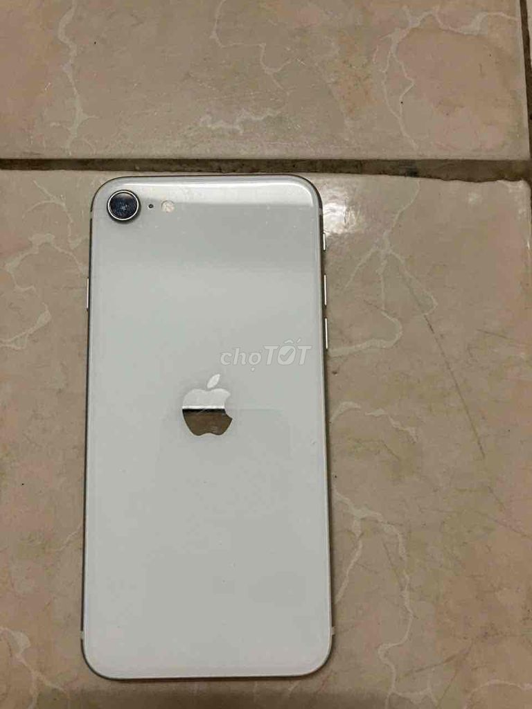 Apple iPhone SE Trắng
