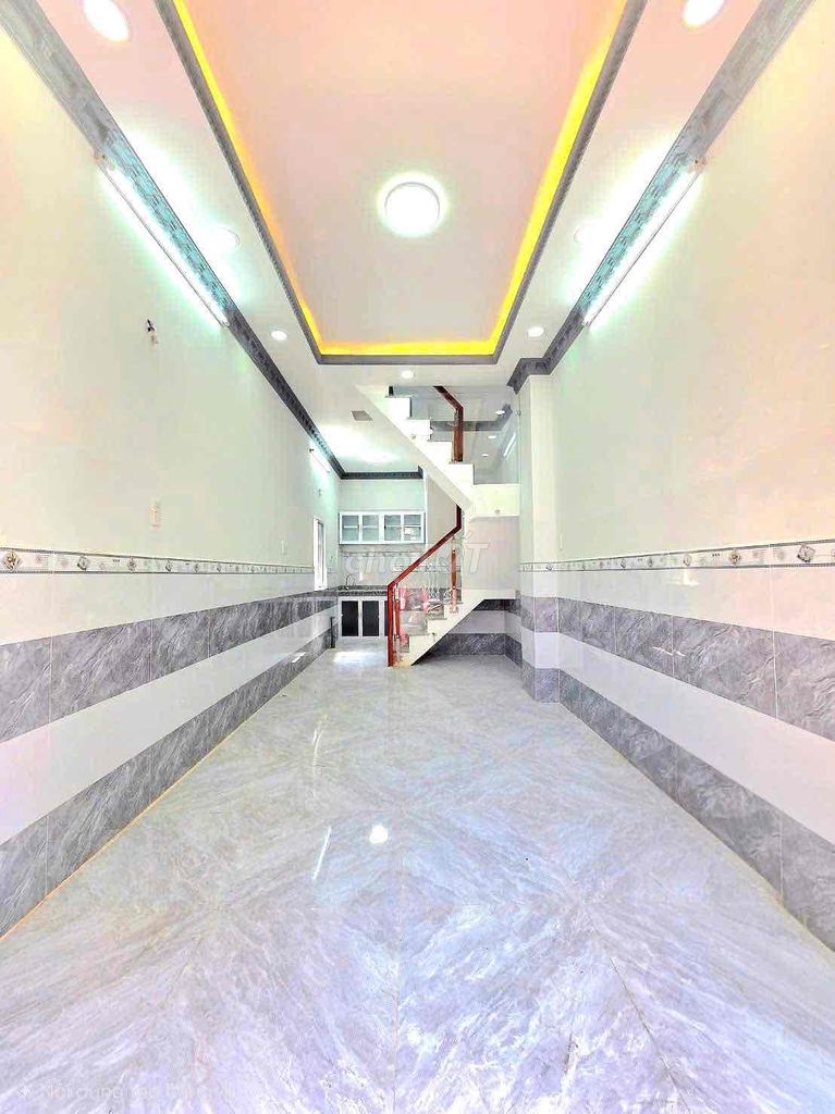 Фото 2: 1 tỷ 390tr, nhà xây mới gần quận 7 Huỳnh Tấn Phát