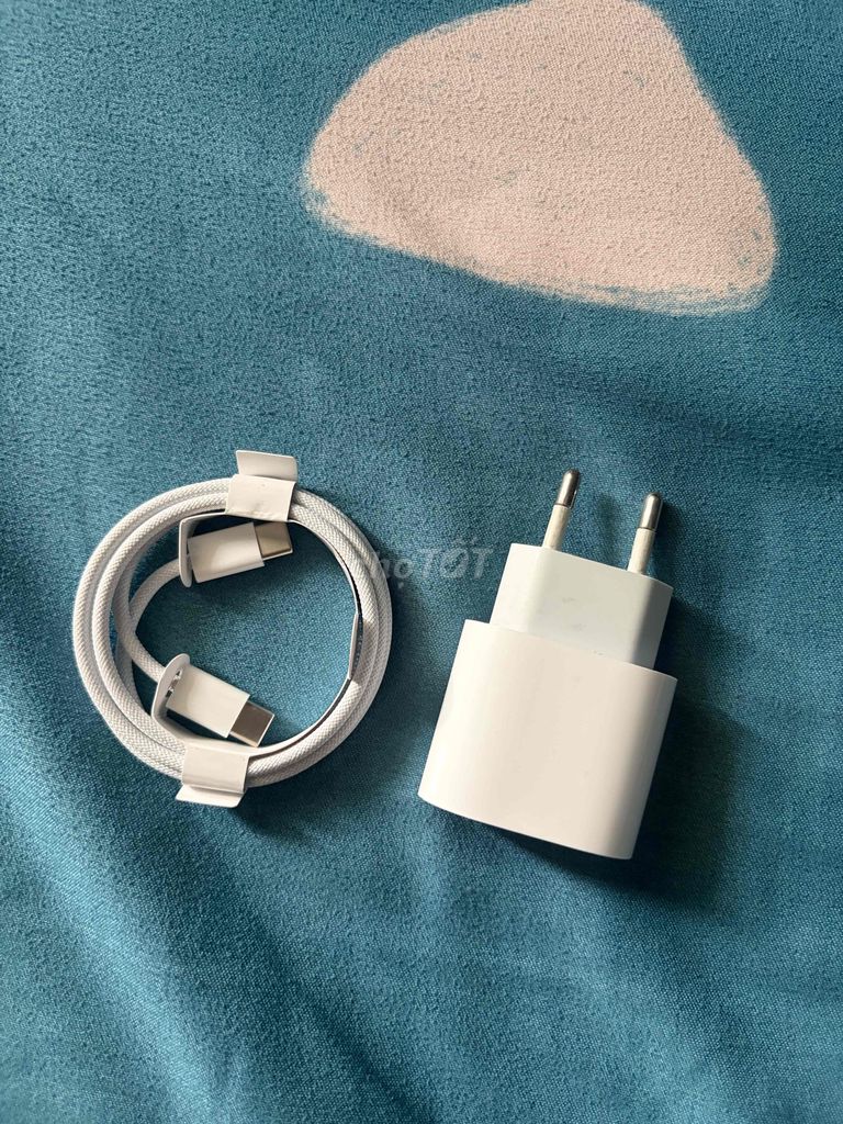 Кабель зарядки Apple Type C 20W