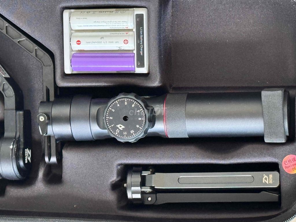 Фото 2: Стабилизатор Zhiyun Crane 2 Черный, не работает экран