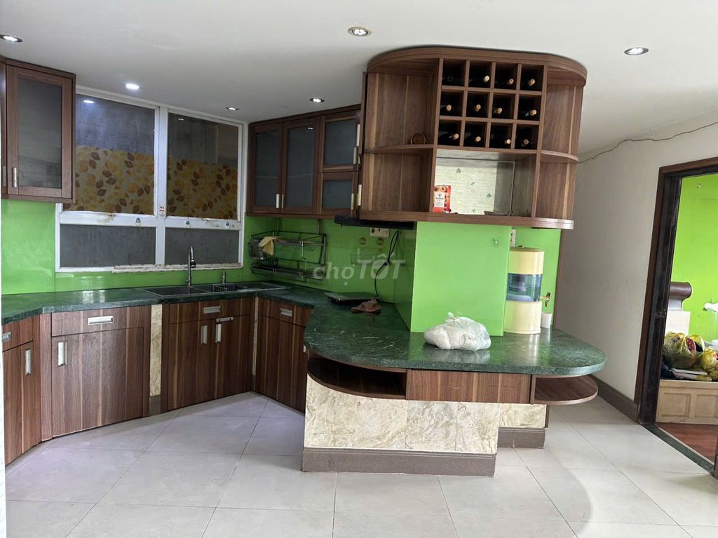 Фото 2: Срочно сдаётся квартира 89 м², 2 спальни, 2 санузла, ЖК Vĩnh Tường