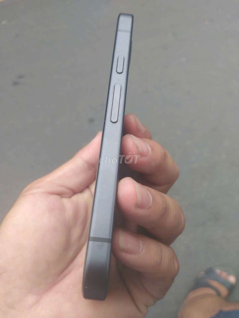 Фото 3: Google Pixel 9a черный 128GB 8GB