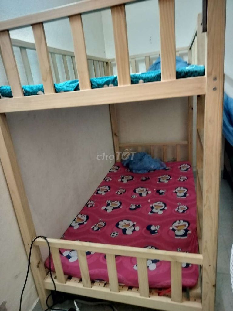 Двухъярусная кровать деревянная 1м x 2м, б/у