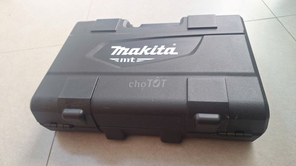 Фото 2: Перфоратор Makita M8701 сине-чёрный
