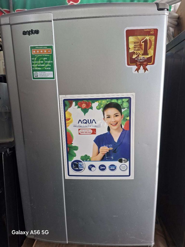 Холодильник Sanyo серебристый