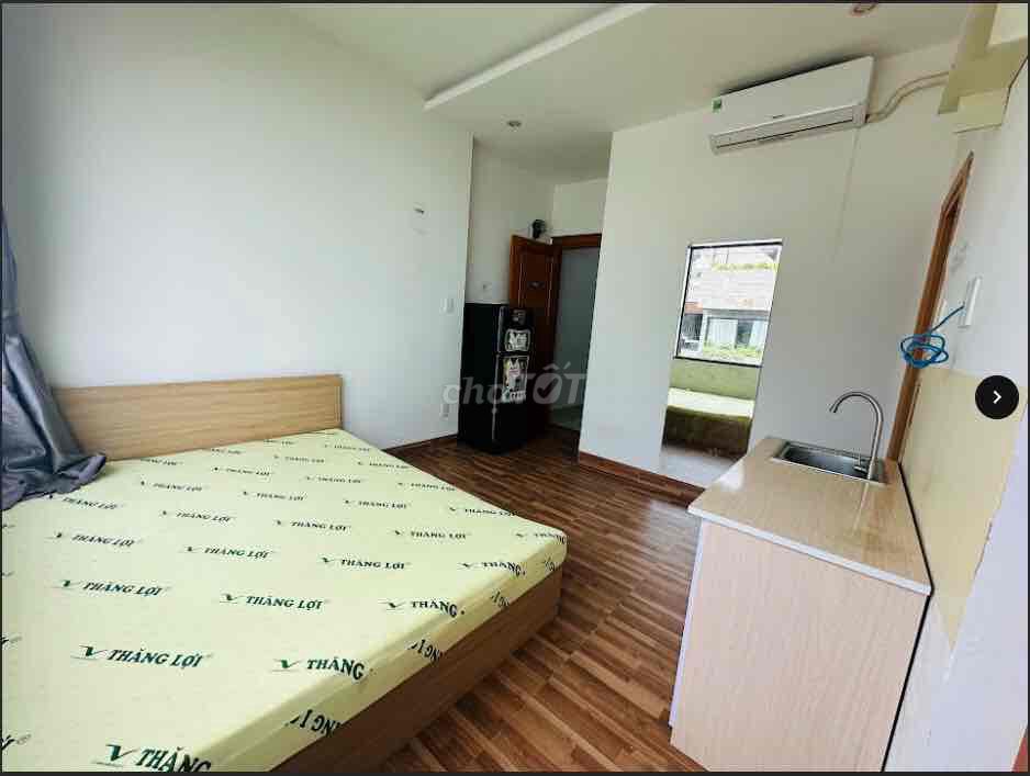 Фото 3: Свободна студия. Адрес: 95 Hoàng Bích Sơn (Рядом с мостом Sông Hàn, 300 м)
