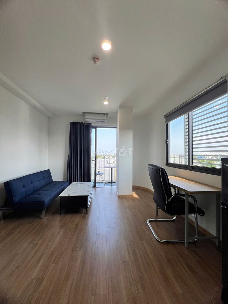 СДАЕТСЯ 1-КОМНАТНАЯ КВАРТИРА, 60М², СВЕТЛЫЙ БАЛКОН С 2 СТОРОН