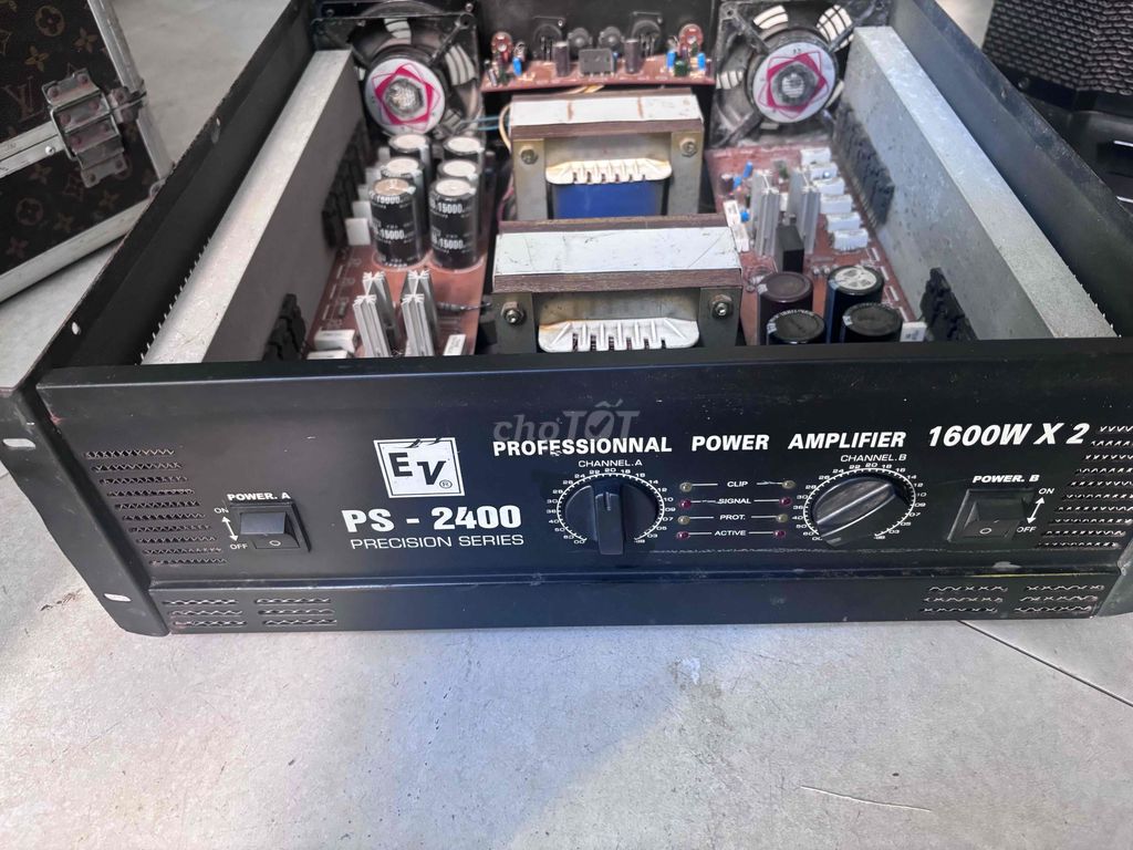 Усилитель EV PS-2400 24 транзистора Toshiba с сабвуферным фильтром