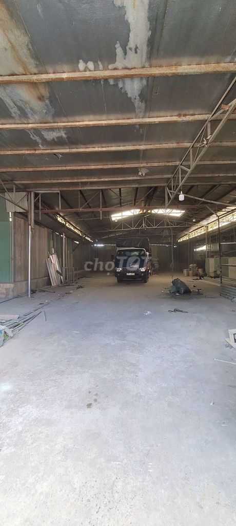 Помещение у контейнерной дороги 24/24 подходит для многих сфер деятельности