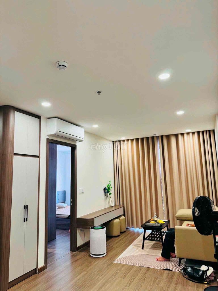 Фото 3: Продажа квартиры 2 спальни FPT Plaza 3 с полной красивой мебелью - BĐS Rồng Đỏ специализируется на квартирах