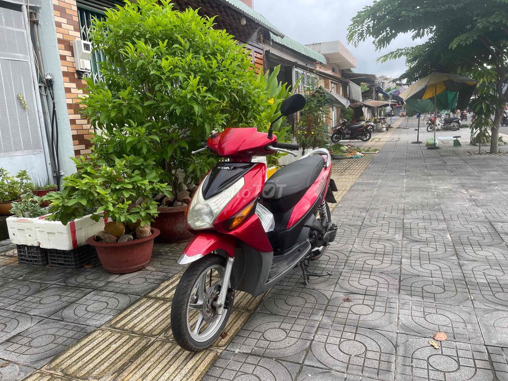 Honda Click двигатель тихий, гарантирую