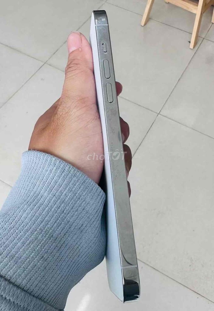 Фото 2: Apple iPhone 14 Pro Max 128GB Белый