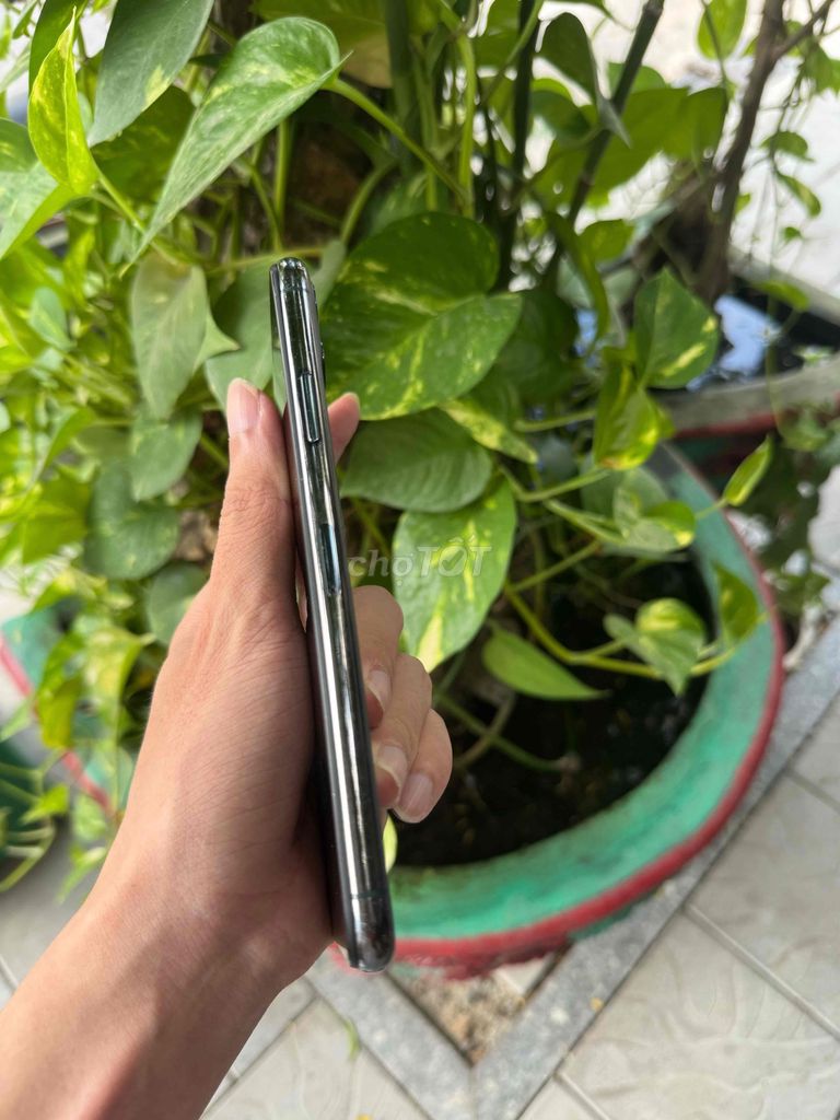 Фото 2: Apple iPhone 11 Pro Max 64GB синий