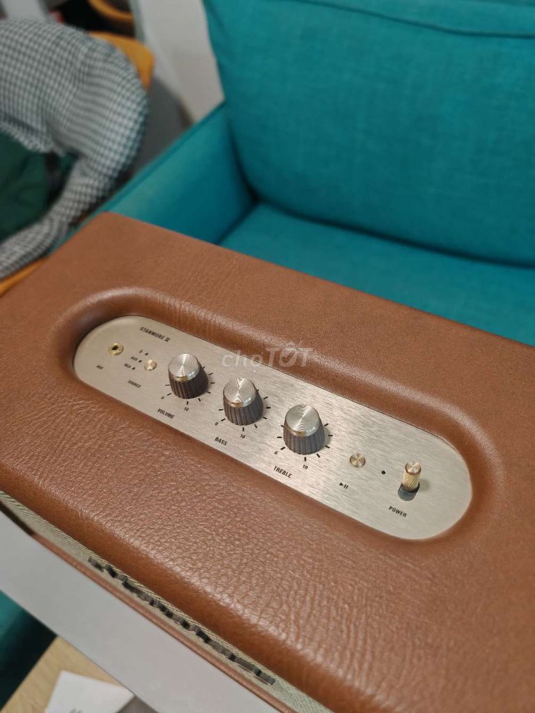 Фото 3: Колонка Marshall Stanmore 2 коричневая, полный комплект