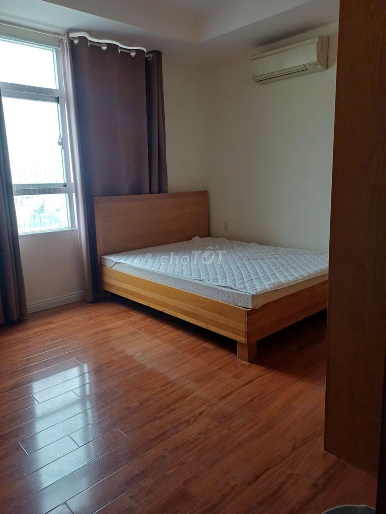 Фото 3: ЭЛИТНАЯ КВАРТИРА РЯДОМ С АЭРОПОРТОМ – CỘNG HÒA PLAZA 156М² (3 СПАЛЬНИ, 2 САНУЗЛА) - 17 МЛН