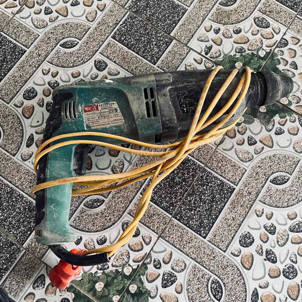 Перфоратор DCA AZC05-26B зеленый, черный 720W