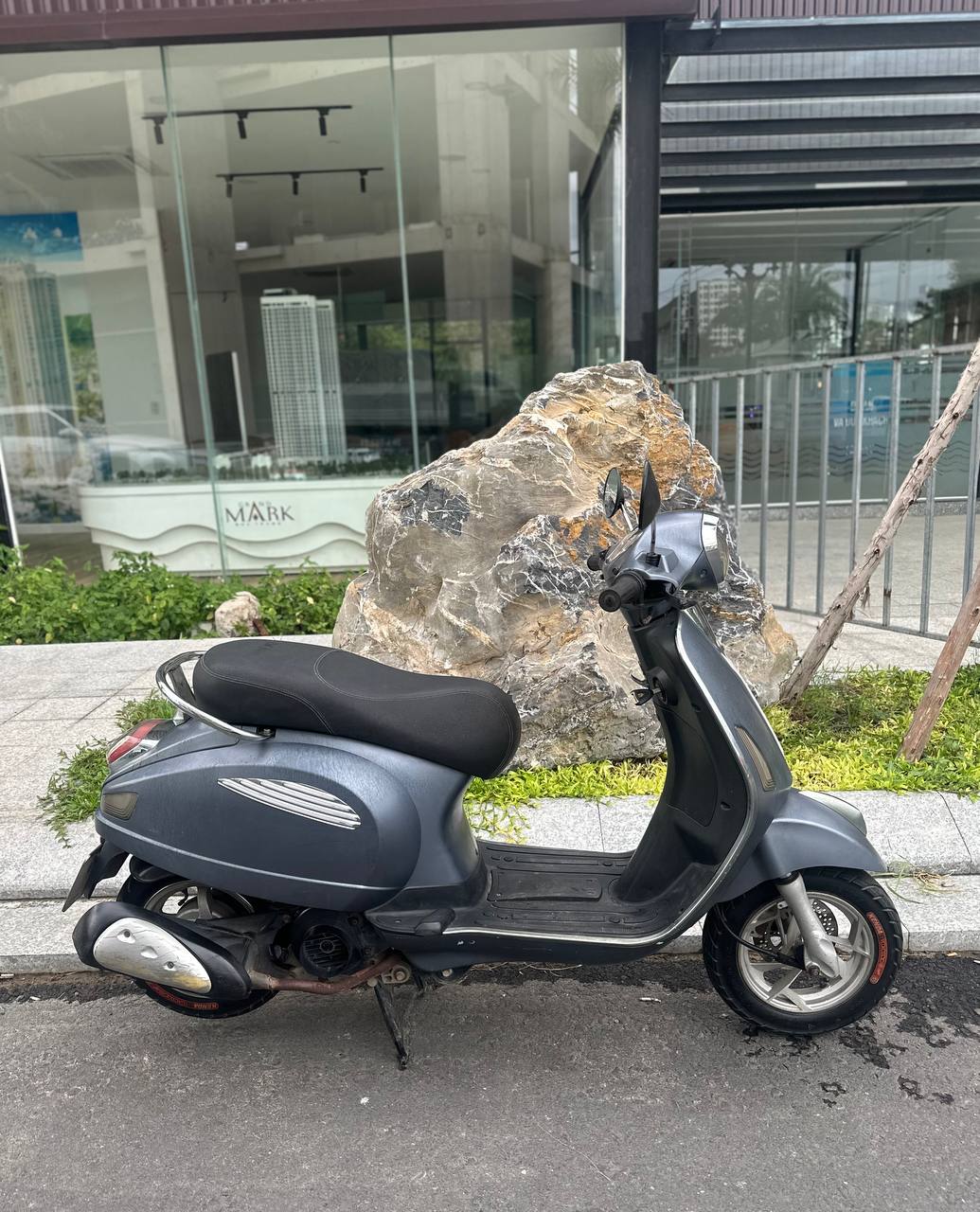 Фото 3: Продаётся скутер DK Roma SE 50cc 2021 года