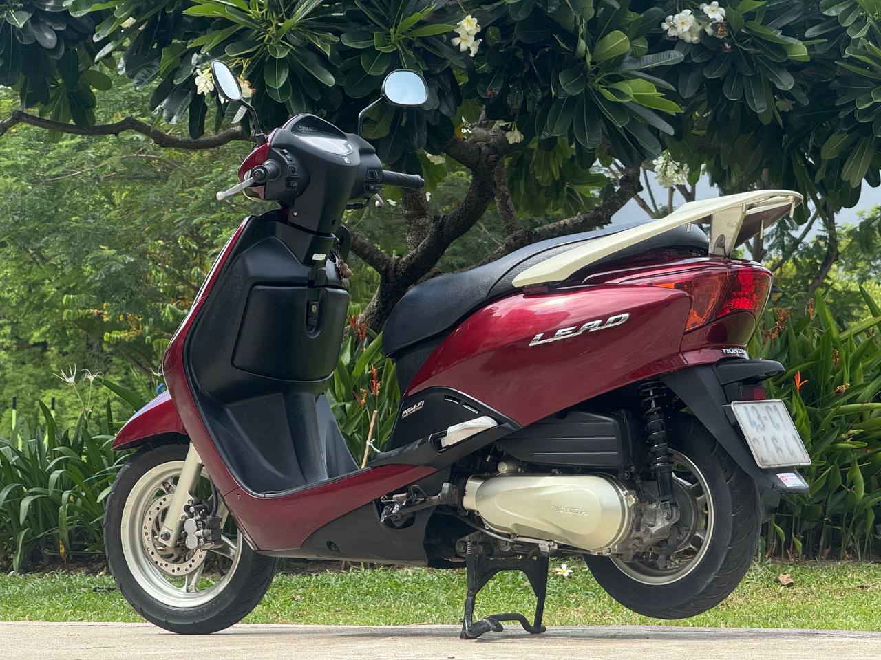 Фото 2: Продаётся Honda Lead 2012 Restyle