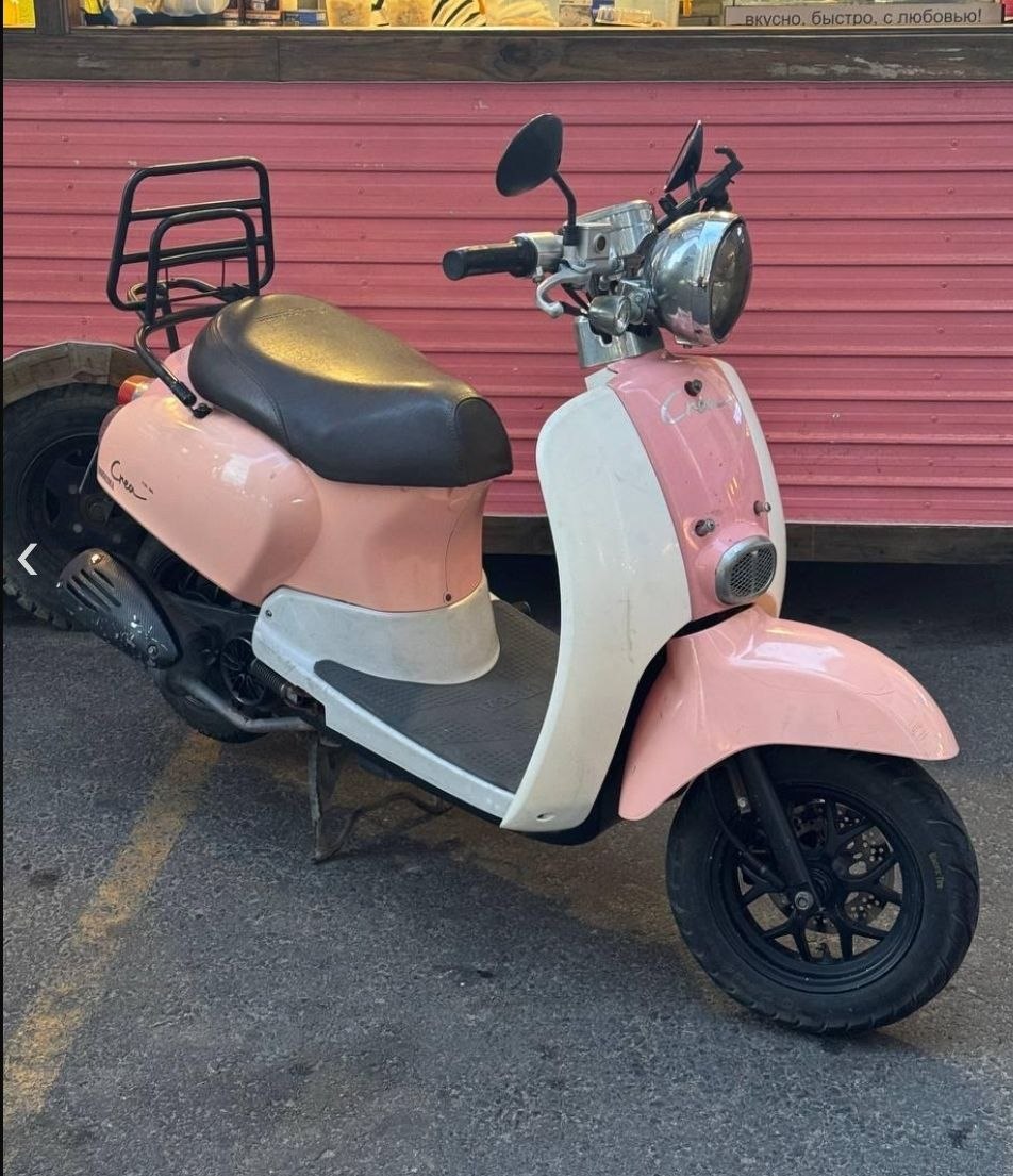Сдаётся в аренду скутер CREA 50cc