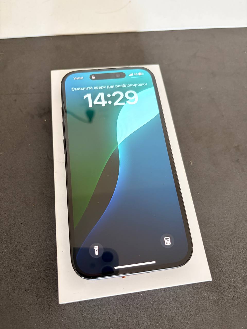 Продается iPhone 16 256Gb (2025) черного цвета, куплен в марте 2025
