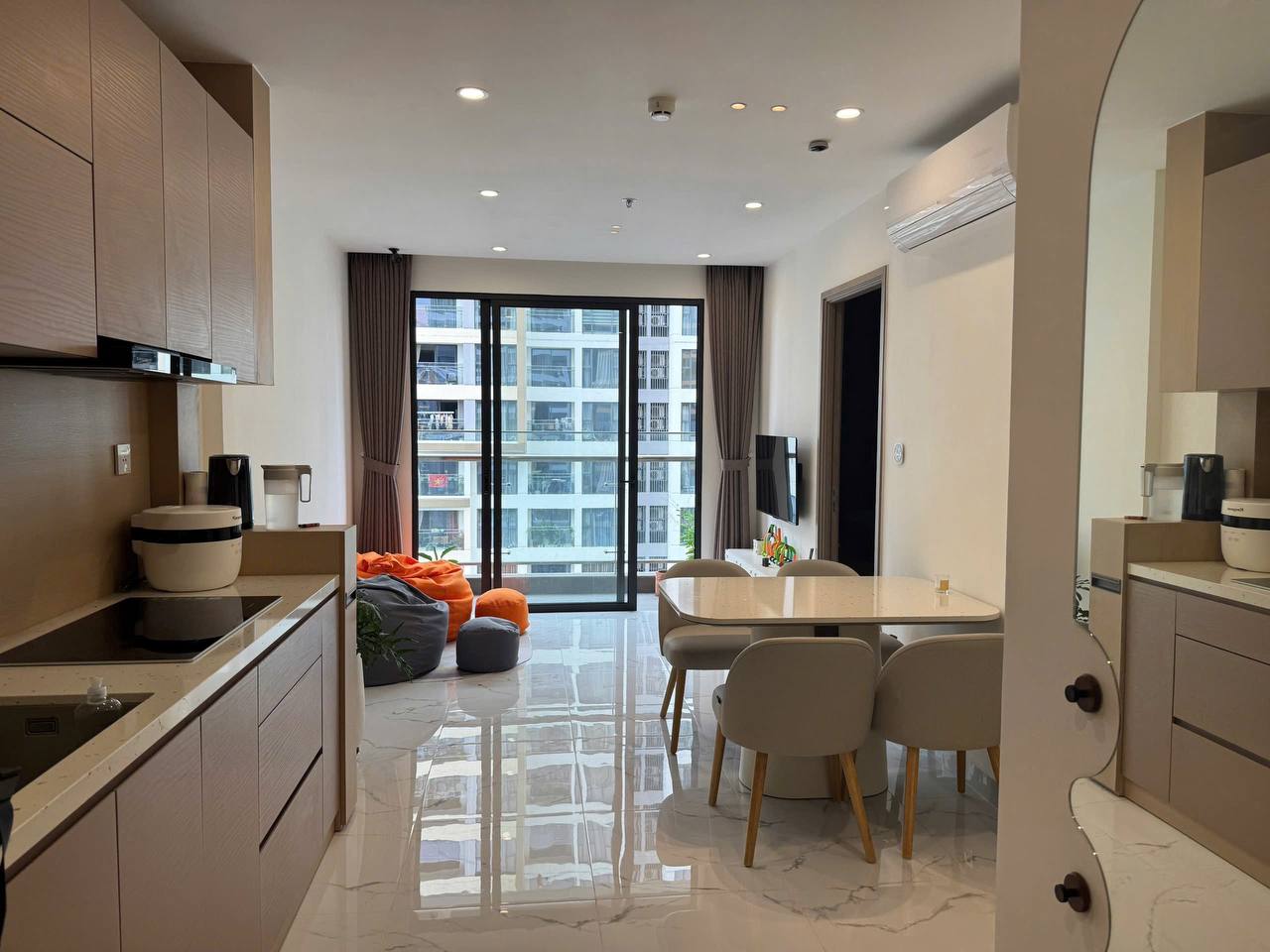 Фото 2: Сдается двухкомнатная квартира в жилом комплексе Glory Heights (VinHomes Grand Park) с…
