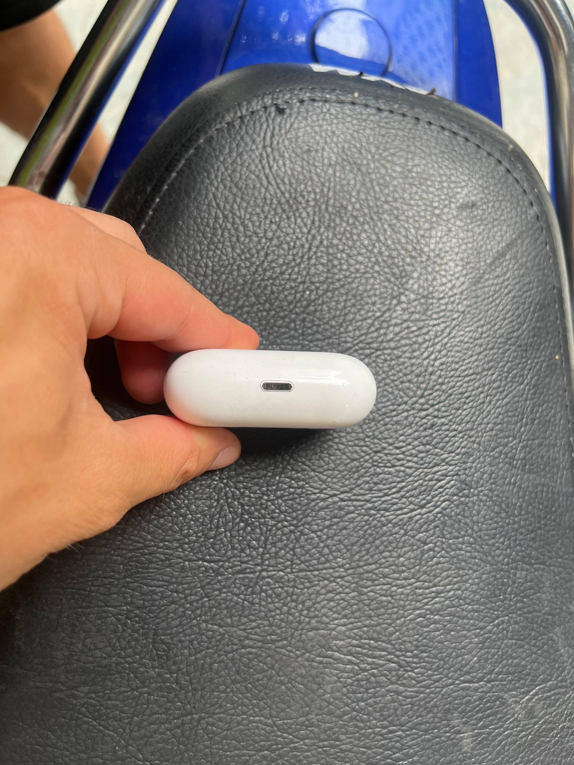 Фото 2: Продаются AirPods Pro первого поколения в хорошем состоянии