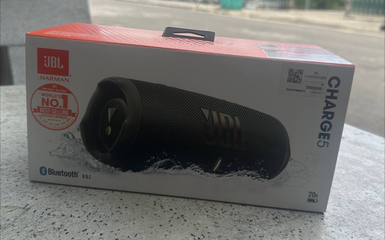 Продаётся колонка JBL Charge 5 в состоянии нового, с гарантией
