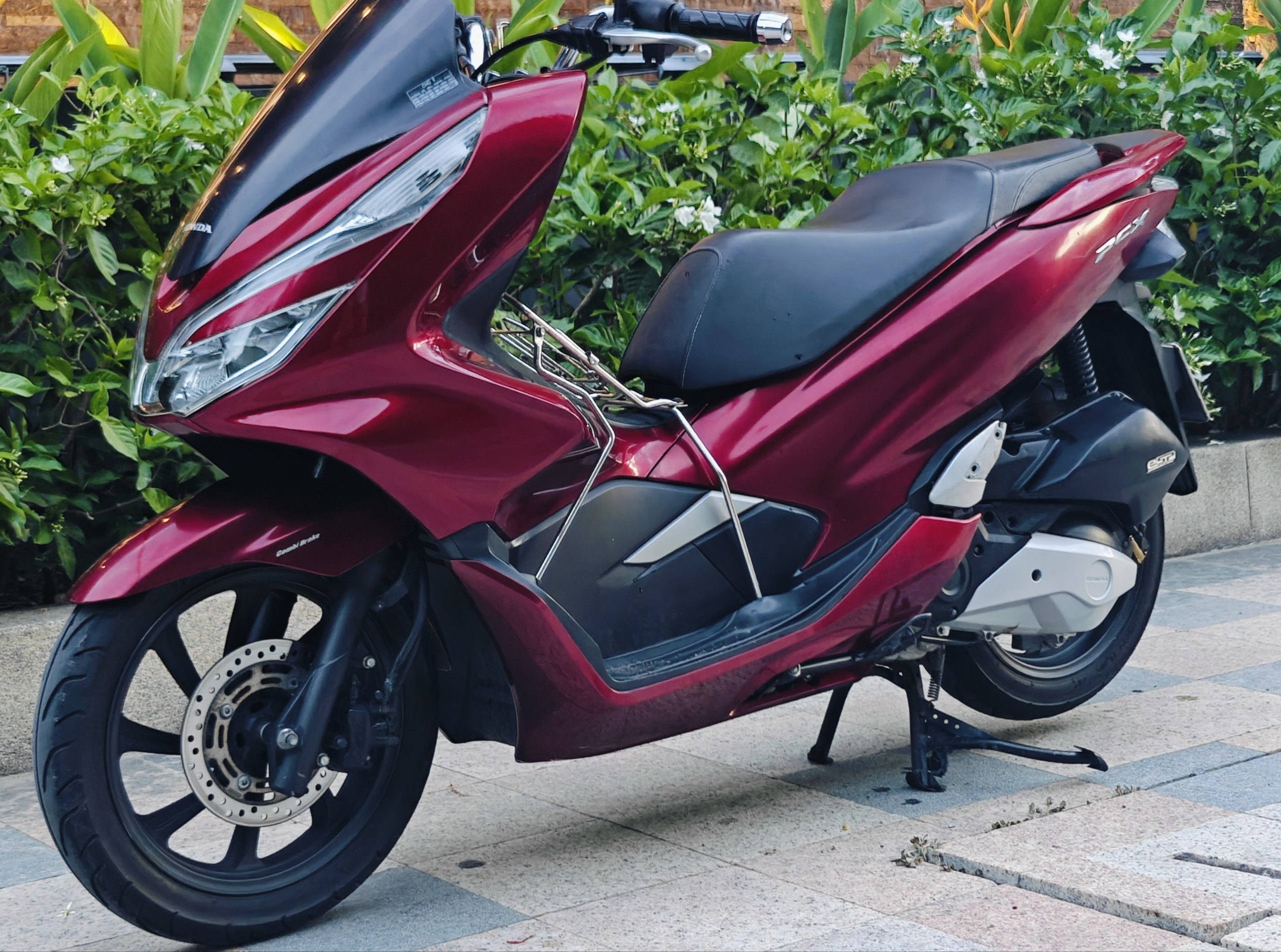 Фото 3: Продаю Honda PCX 125, третье поколение, 2022 год