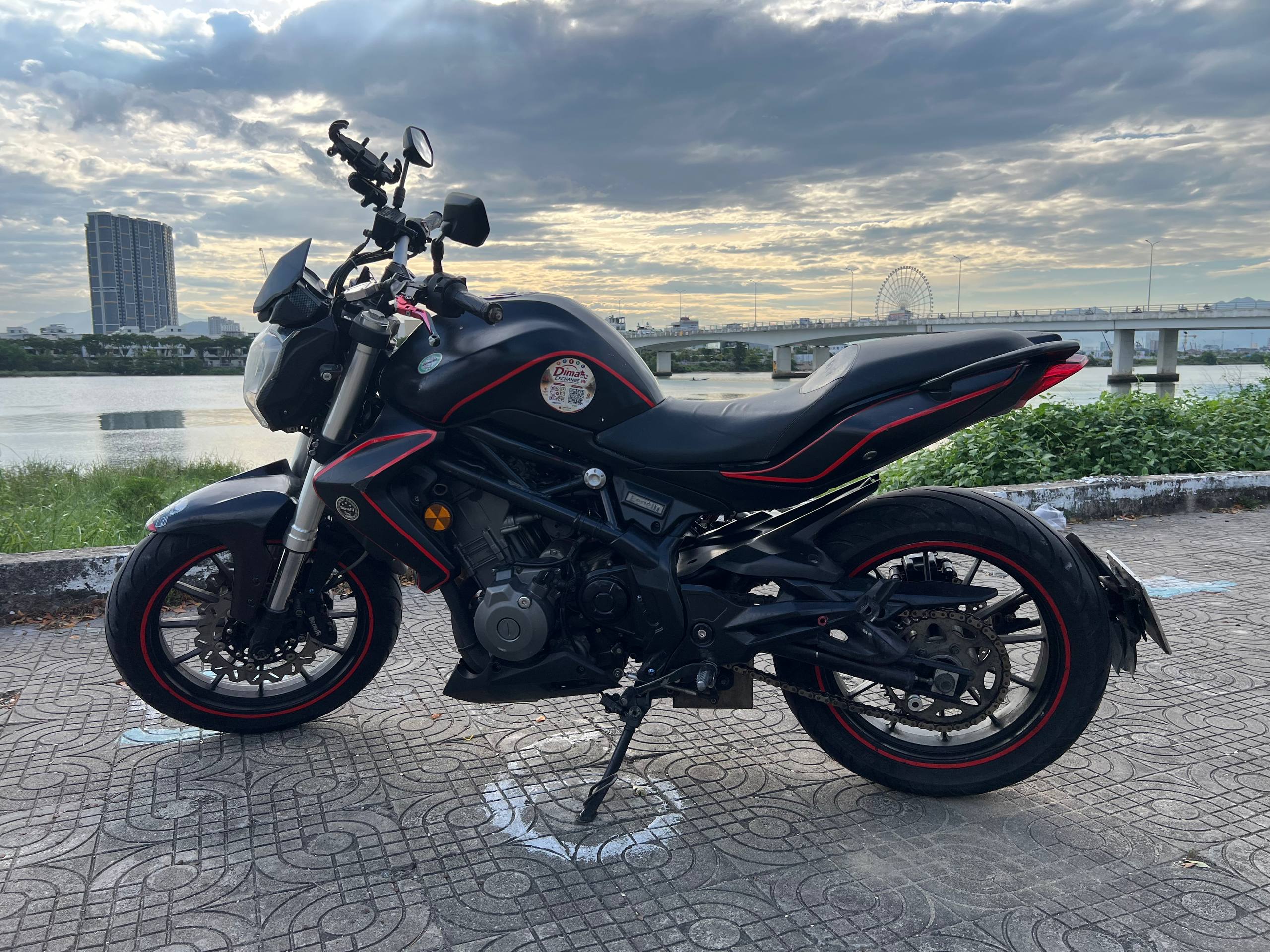 Фото 3: Продаётся мотоцикл Benelli 300 с пробегом 28 тысяч км