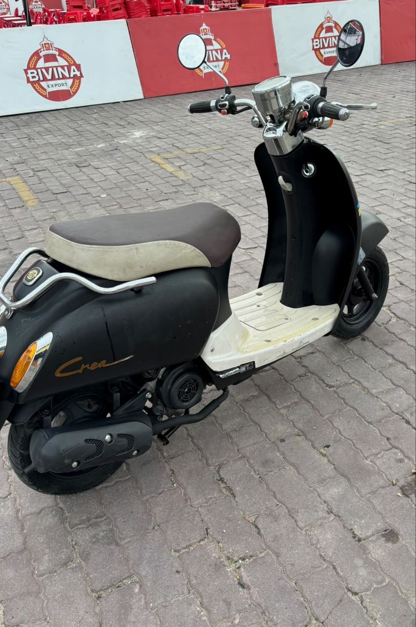 Фото 3: Продаётся скутер CREA 50cc 2021 года в отличном состоянии, без царапин.