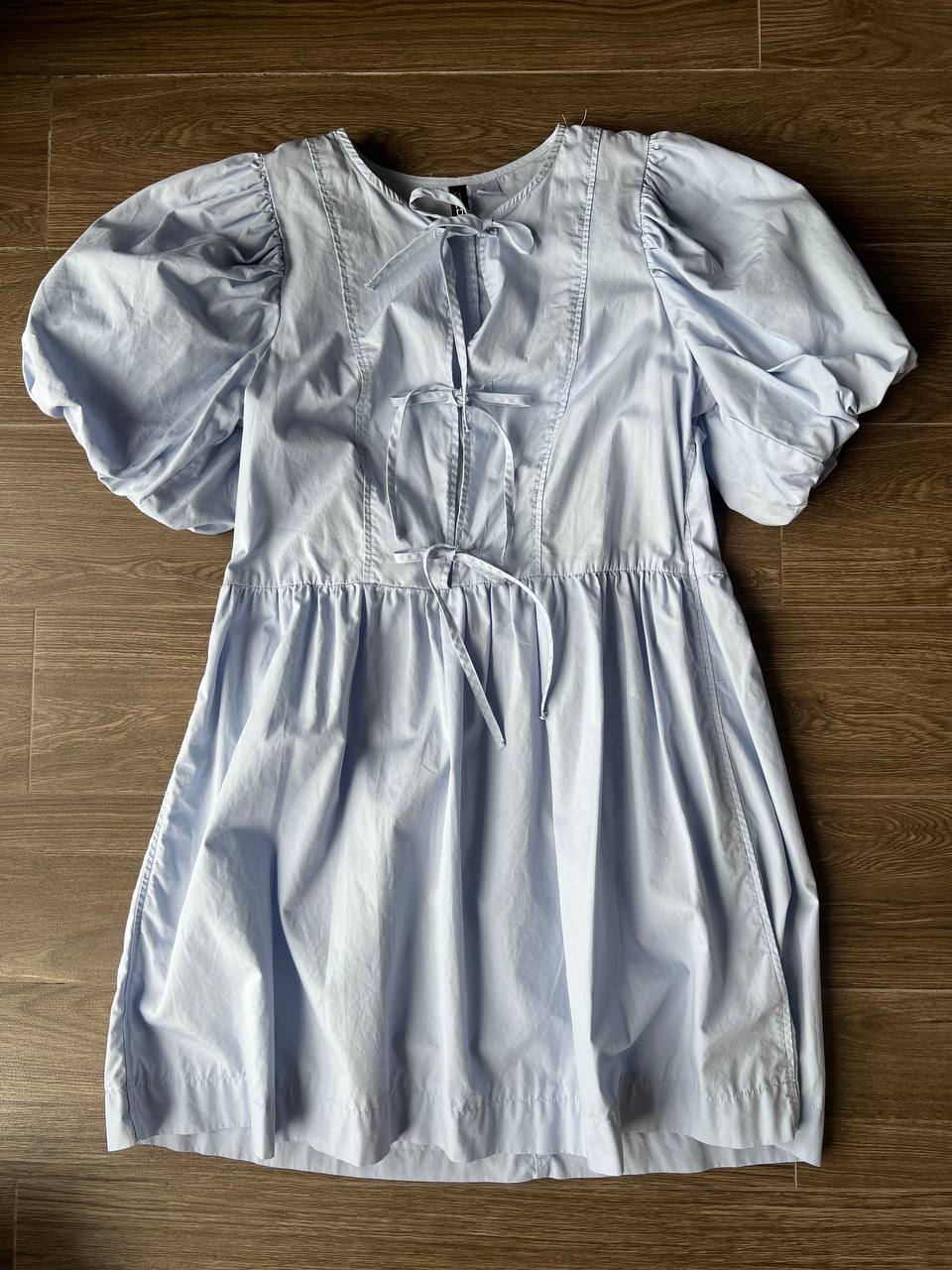 Платье H&M, размер XS, но подойдет и на S, и на М